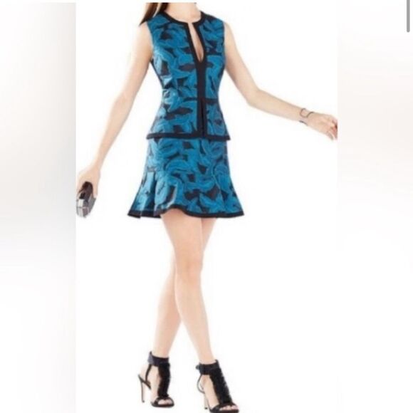 NWT BCBGMaxAzria Sleeveless Suni Teal Feather Jacquard Peplum Mini Dress SIZE 0 - Picture 1 of 8